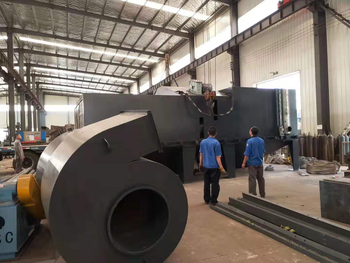 晉江市履帶式拋丸除銹清理機(jī)_晉江市履帶式拋丸除銹清理機(jī)_晉江市履帶式噴砂機(jī)_晉江市履帶式噴丸設(shè)備的工作原理是什么？