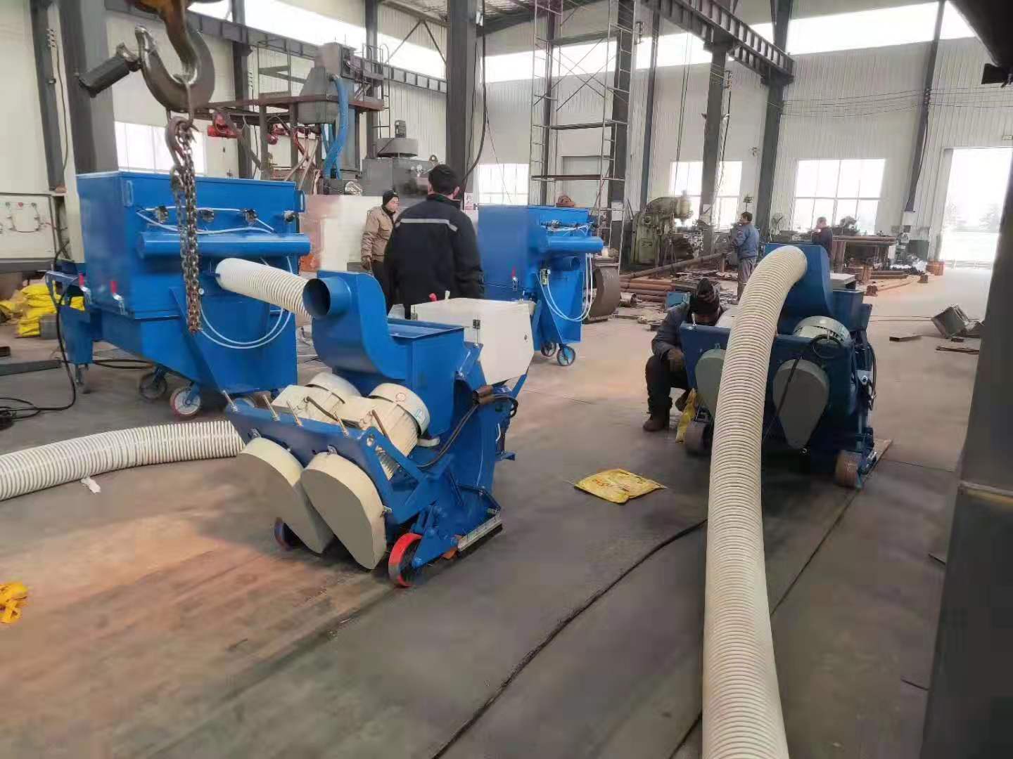 青海省吊鉤式拋丸除銹清理機(jī)_青海省吊鉤式拋丸機(jī)_青海省吊鉤式噴丸設(shè)備_青海省吊鉤式噴砂機(jī)哪家強(qiáng)？
